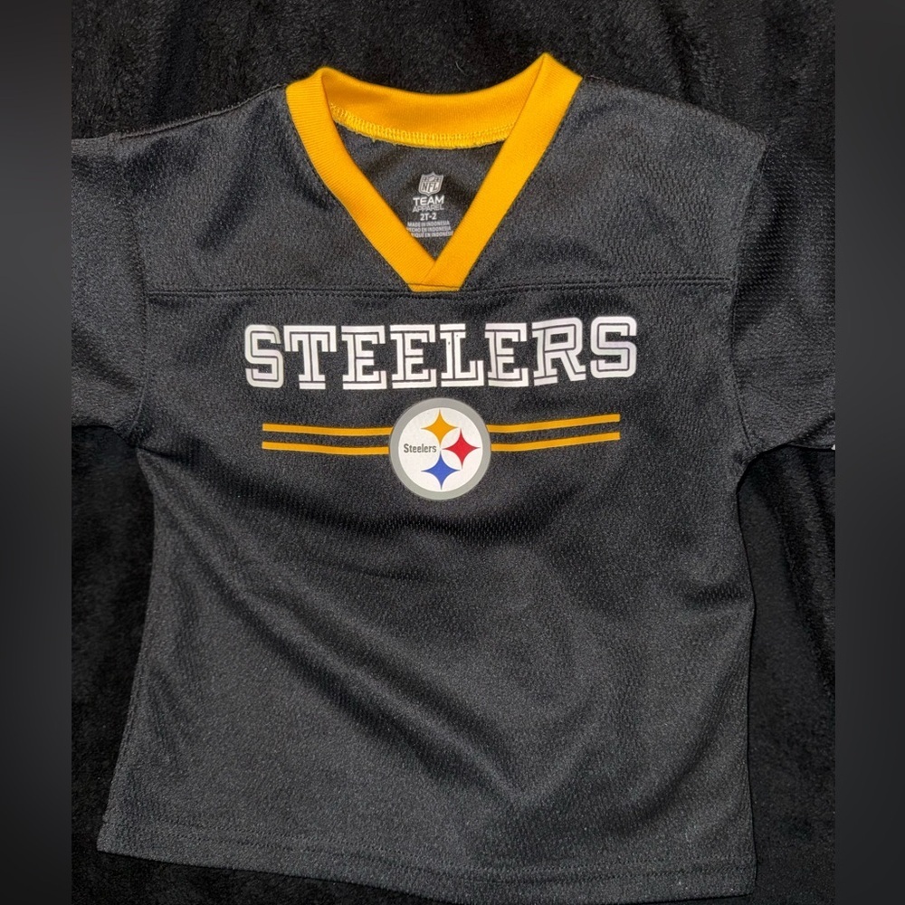 Team Apparel Kids Black and Yellow Steelers Jersey